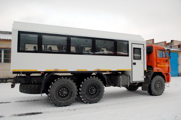 Вахтовый автобус КАМАЗ 7886G7